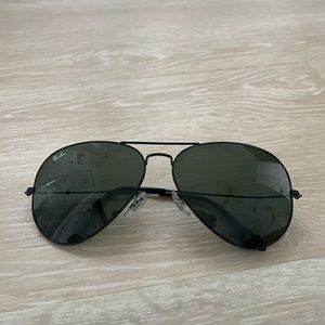 Ray-Ban Aviatiors (Large)